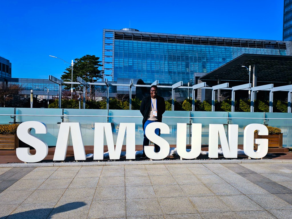 Exploring Innovation at the Samsung Innovation Centre: A Thrilling Experience for Ogweno&nbsp;Stephen